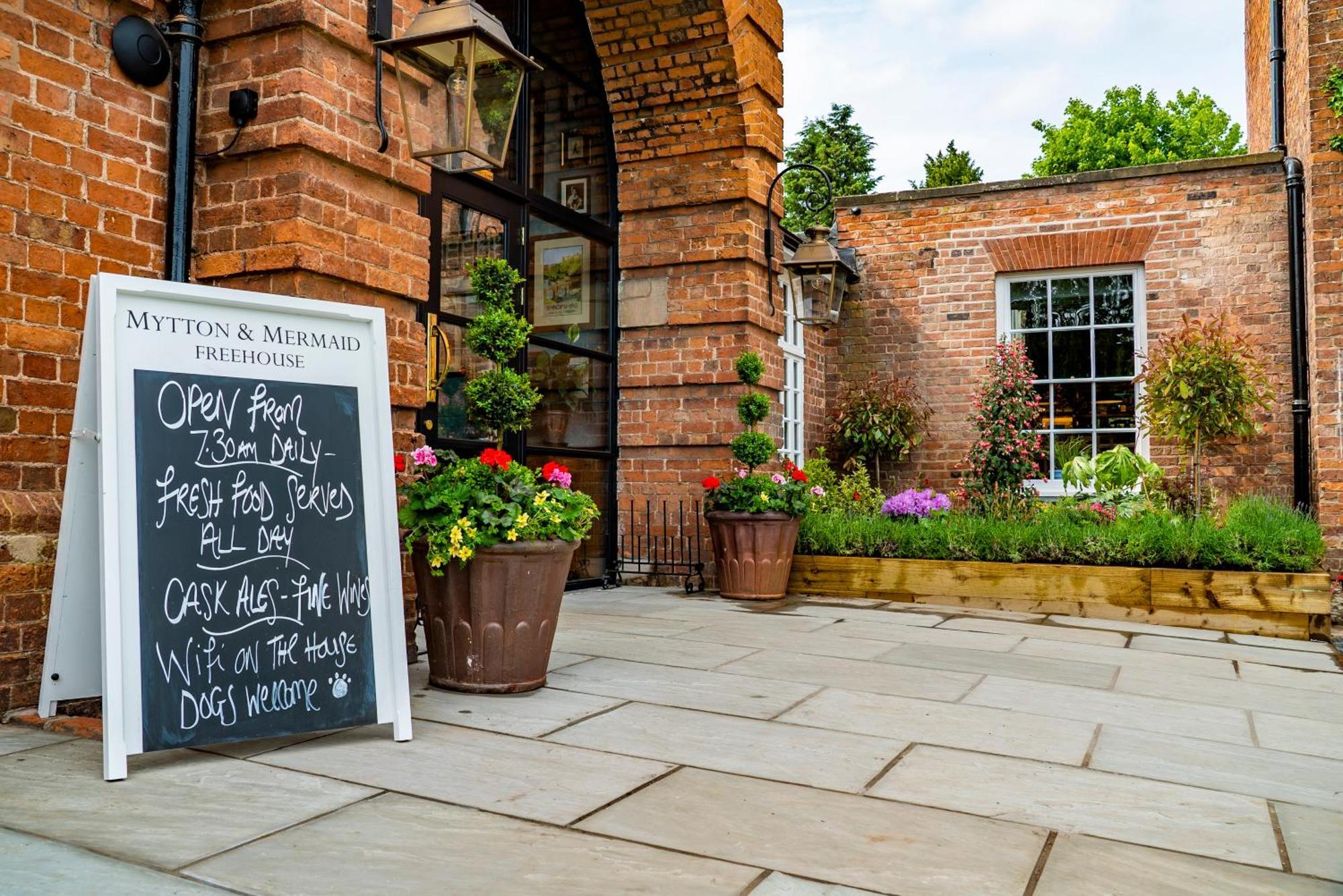 Hotel Mytton And Mermaid - Brunning And Price 4*