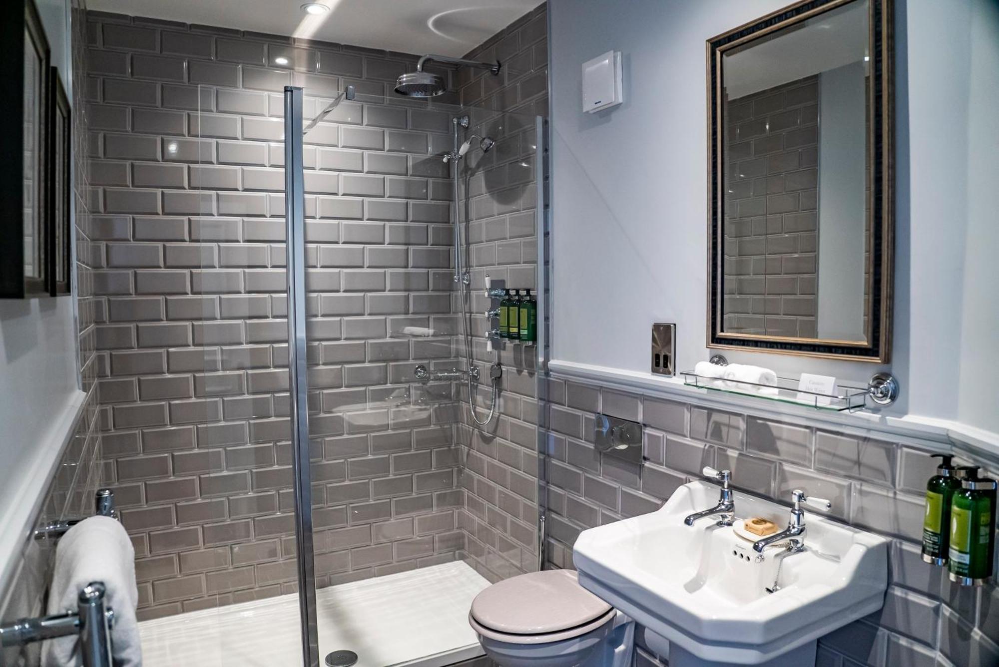Mytton And Mermaid - Brunning And Price 4* Wroxeter
