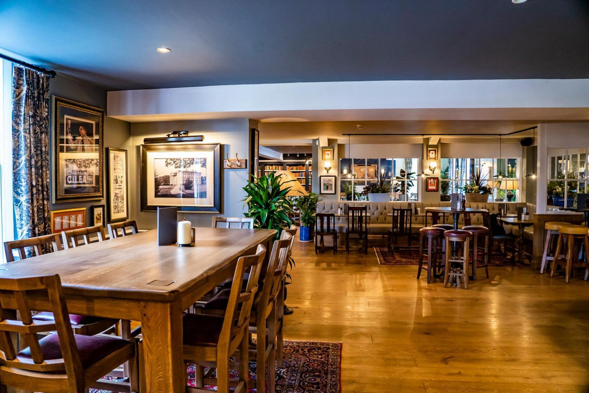 Mytton And Mermaid - Brunning And Price Hotel
